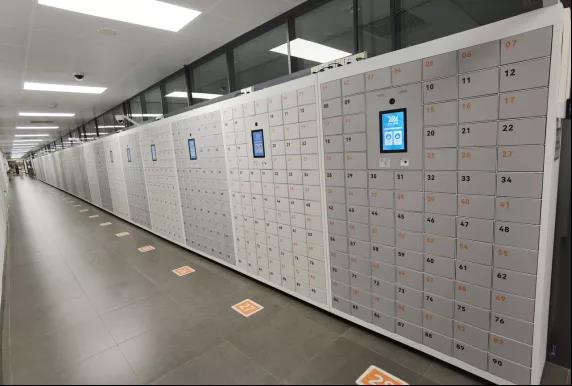 智能手机存储柜案例现场实拍 智能手机存储柜案例现场实拍